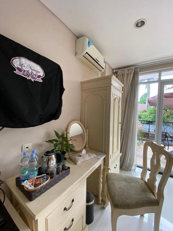 La Nostalgie Boutique Guest House Bandung Kültér fotó