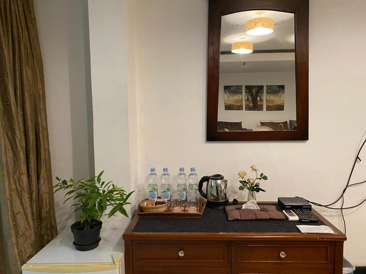 La Nostalgie Boutique Guest House Bandung Kültér fotó