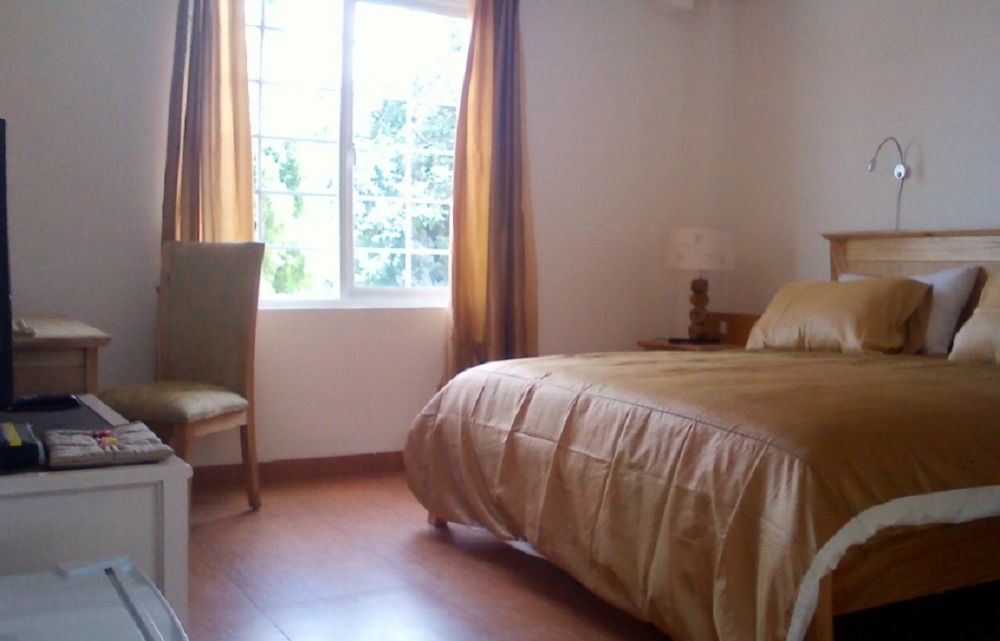 La Nostalgie Boutique Guest House Bandung Kültér fotó